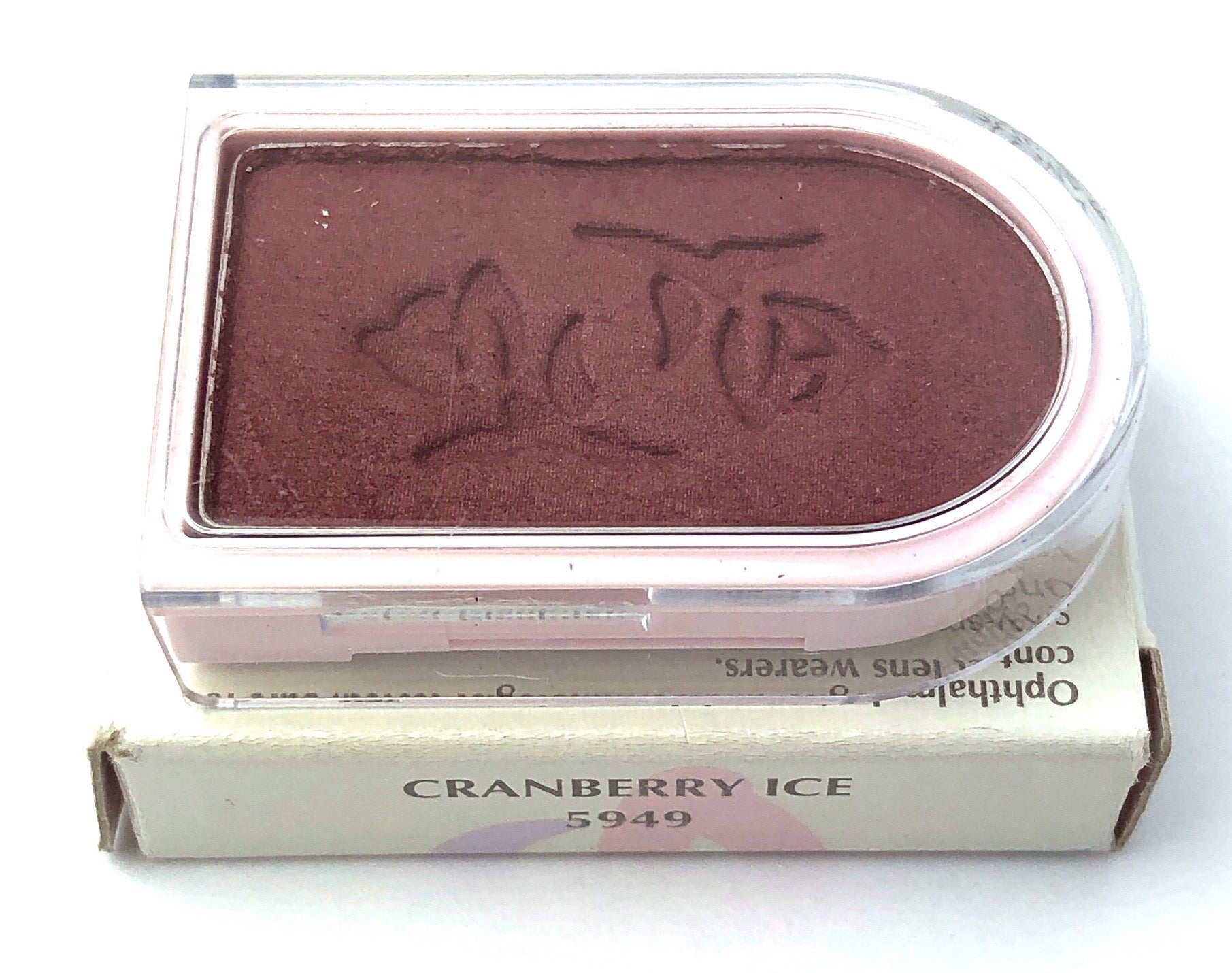 Mary Kay Powder Perfect Eyeshadow (Discontinued)
