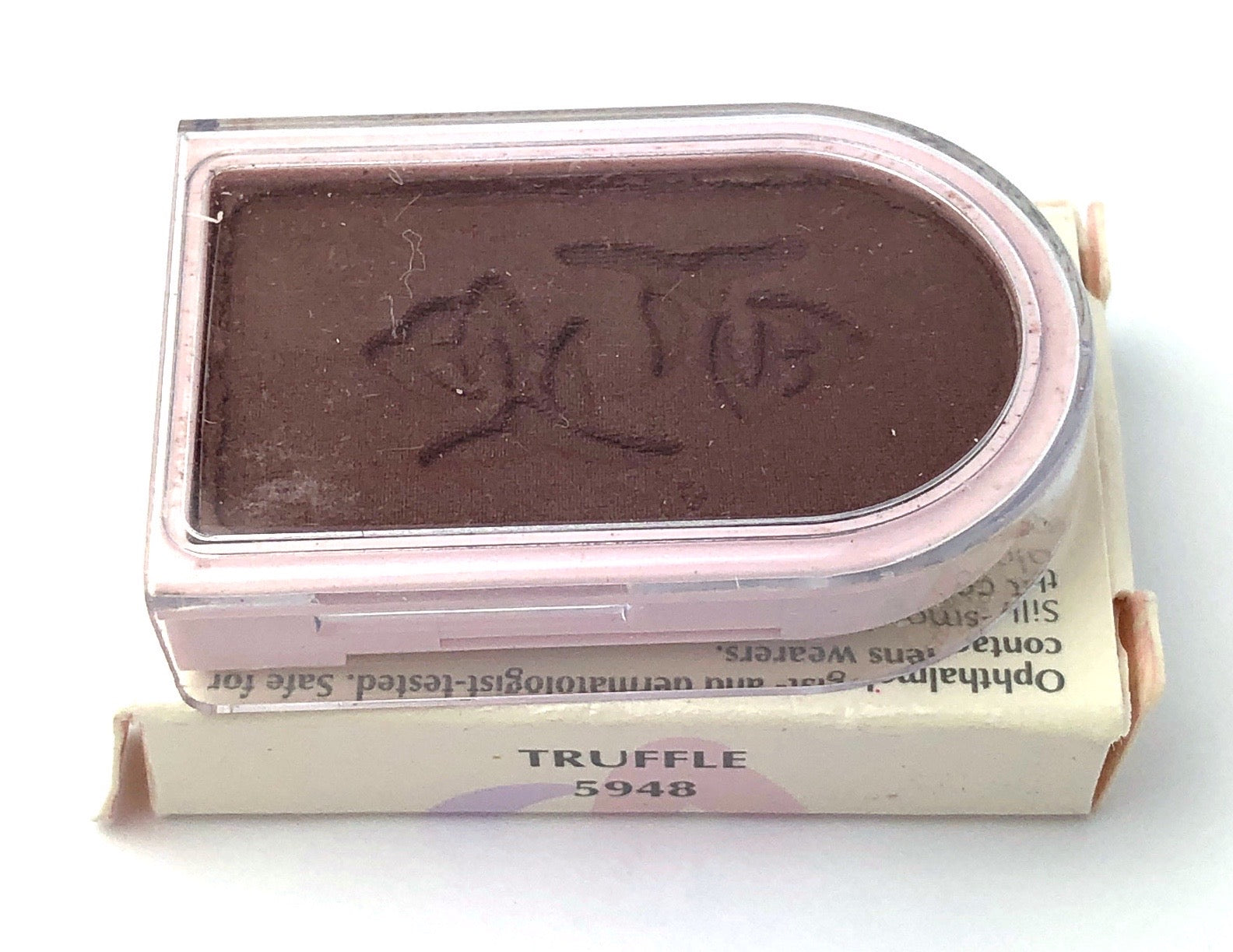 Mary Kay Powder Perfect Eyeshadow (Discontinued)