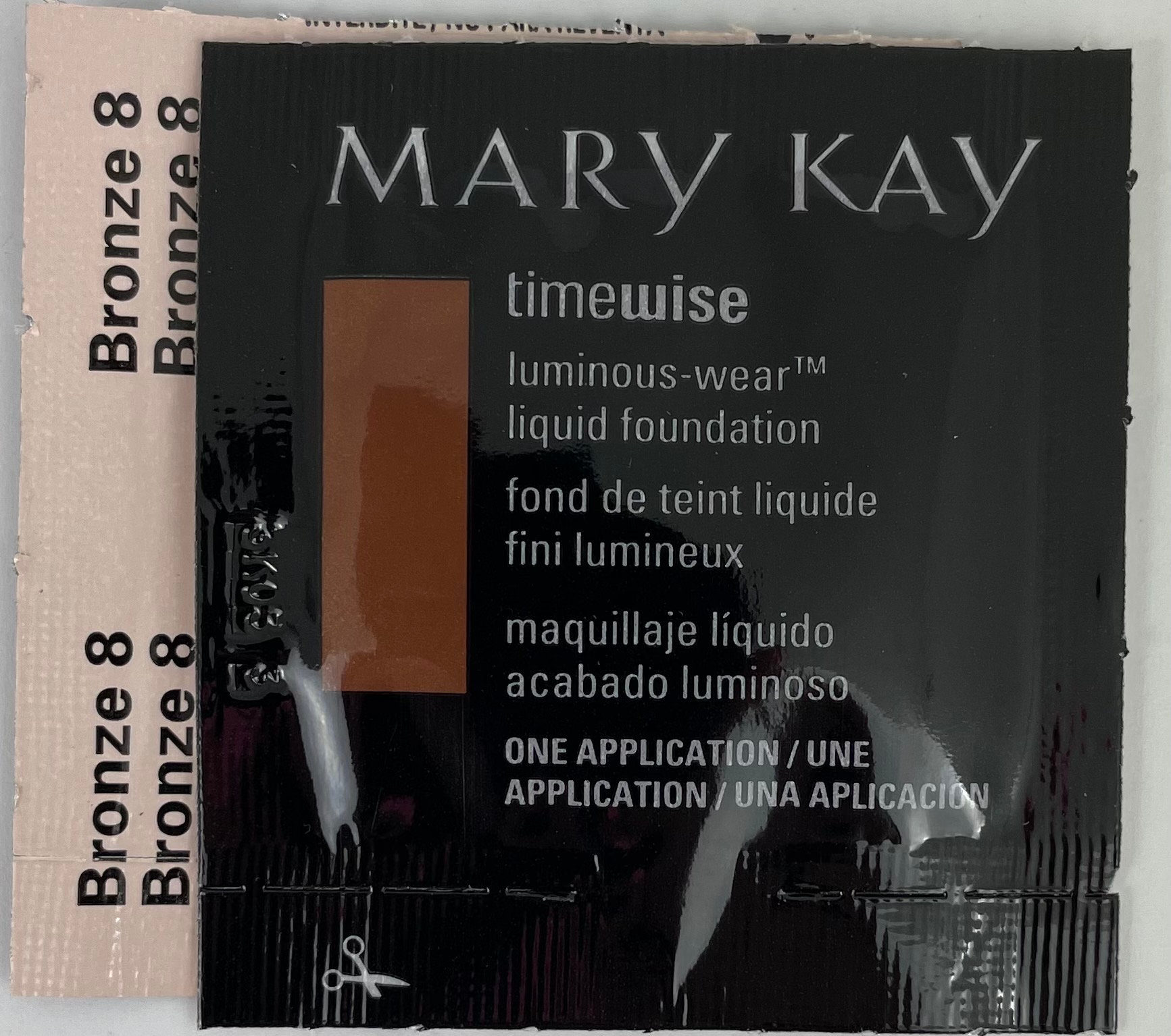 Mary Kay Luminous Timewise Foundation ~ Sample (Discontinued)